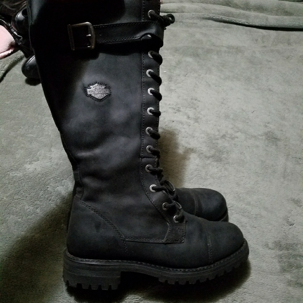 Pair of woman's HD riding boots